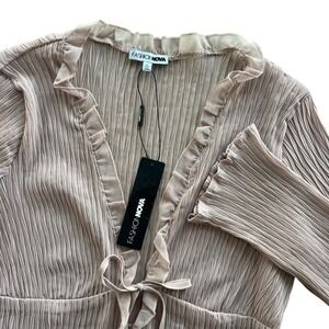 Fashion Nova Women XL Taupe Tan Long Sleeve Ruffle Tie Front Giulette Blouse Top